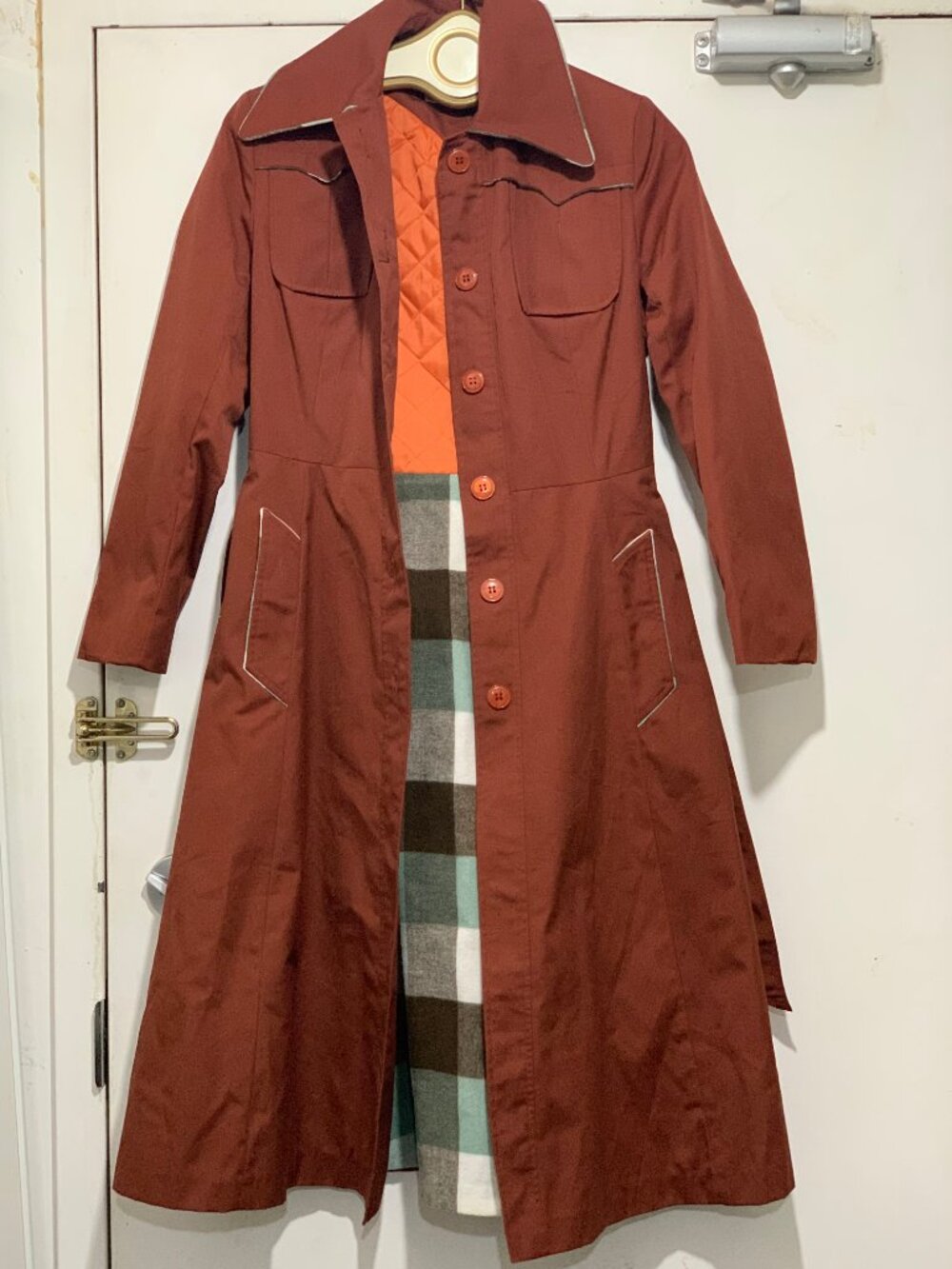 VINTAGE MICHEL-GREGOIRE BELTED SWING TRENCH COATS SIZE 7/8